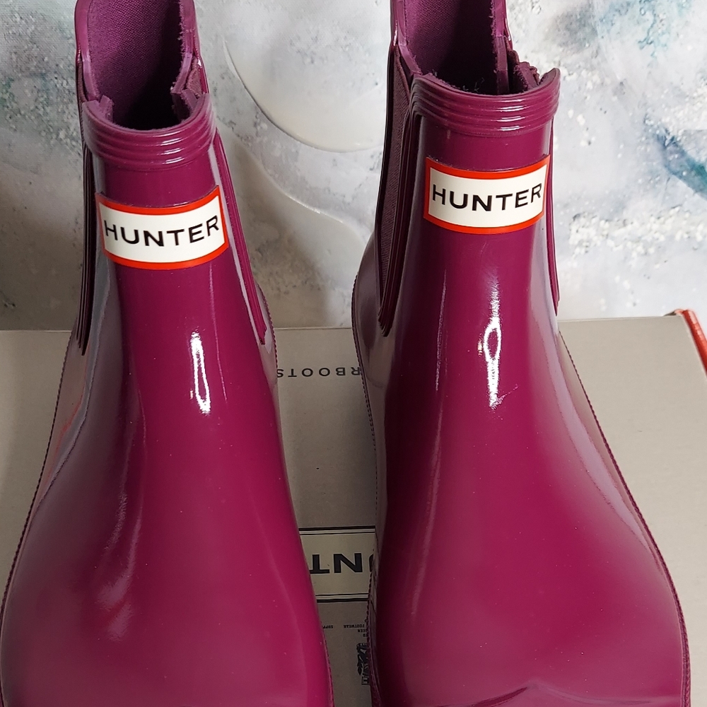 Hunter violet ankle rain boots